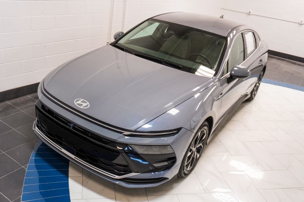 Used 2024 Blue Hyundai SEL image 43
