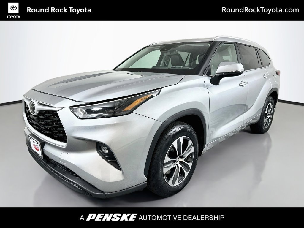 2025 Toyota Highlander XLE