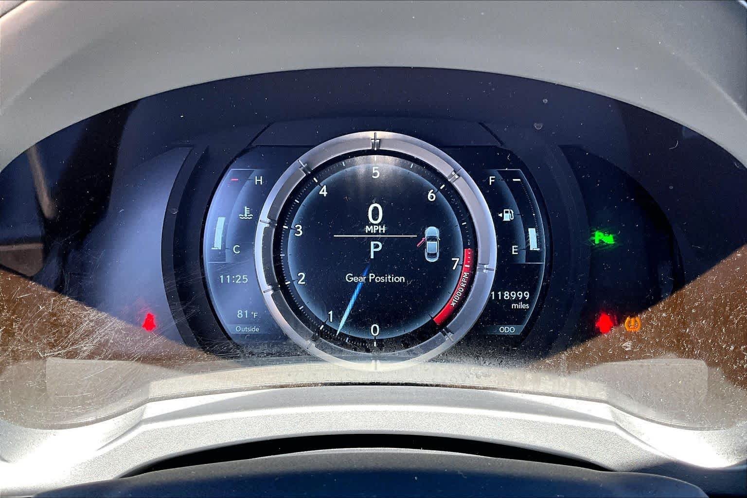 Used 2019 Ultra White Lexus F SPORT image 23