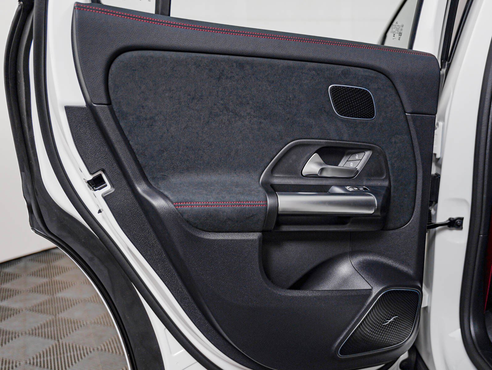 New 2026 Polar White Mercedes-Benz AMG® GLA 35 4MATIC® SUV image 22