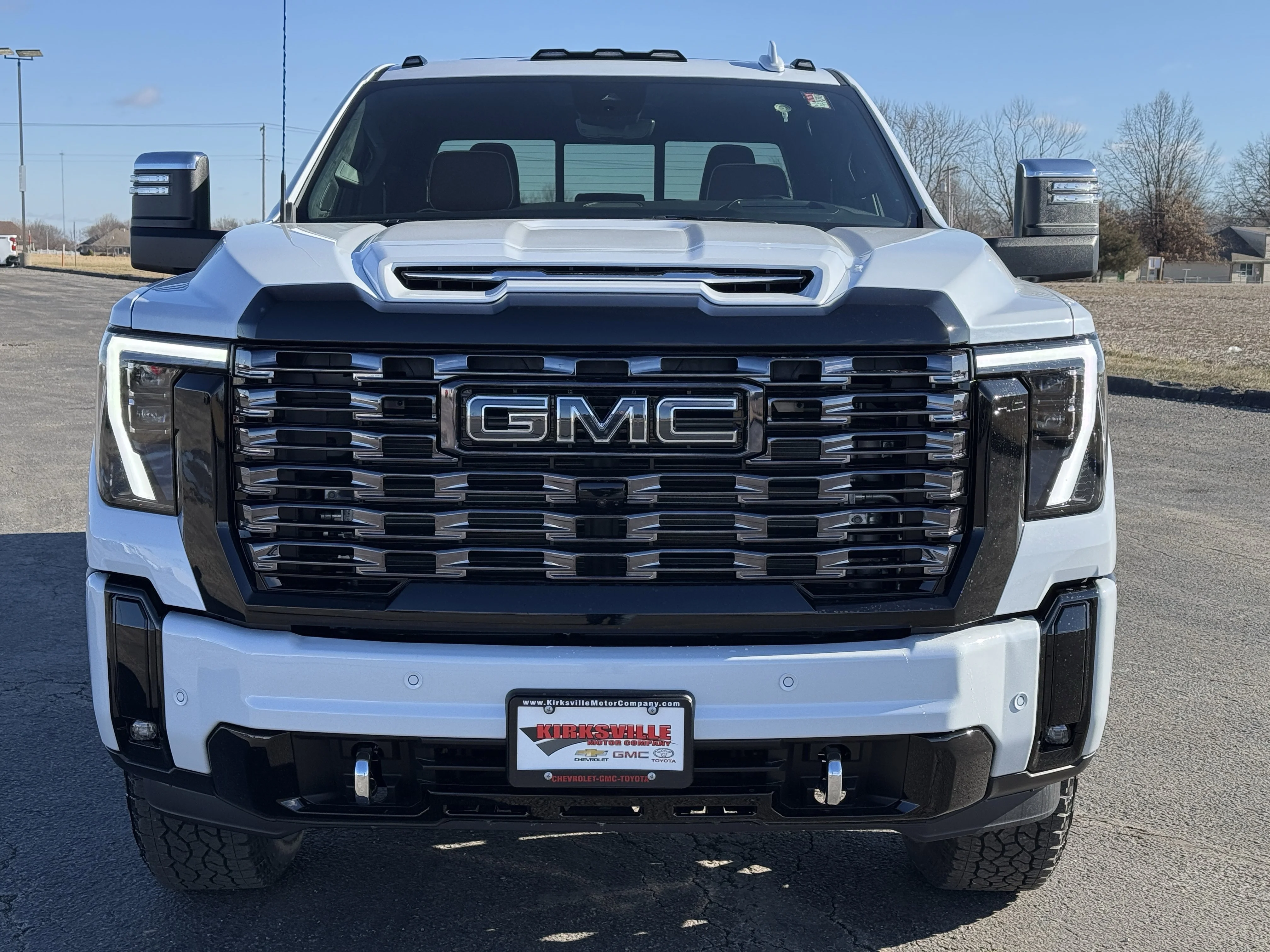 2026 GMC Sierra 3500HD Denali Ultimate - Photo 9