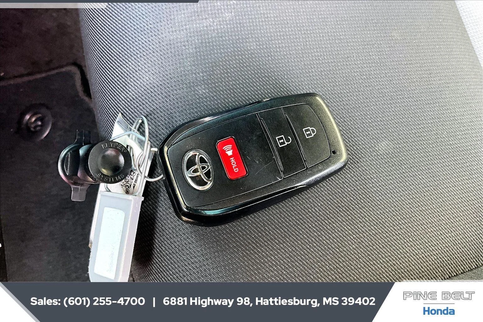 Used 2025 Ice Cap Toyota TRD Sport Hybrid image 9