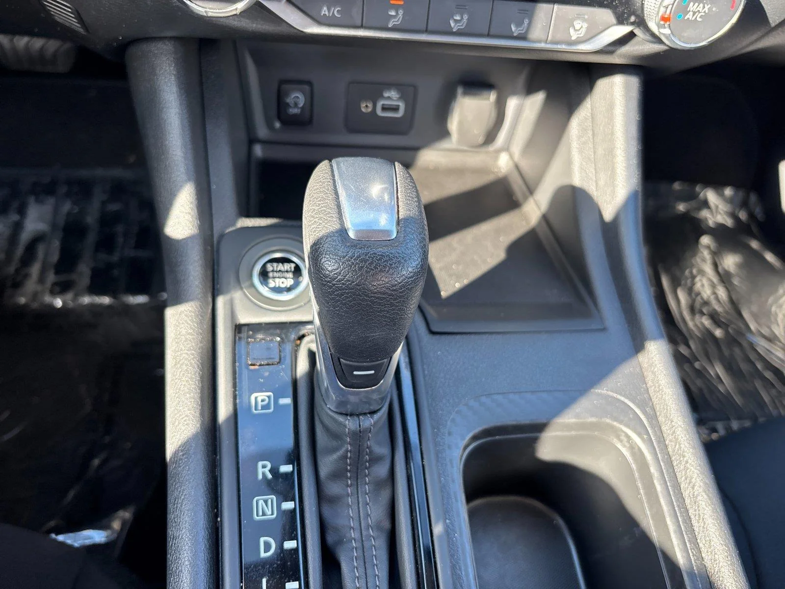 Used 2025 Super Black Nissan S image 27