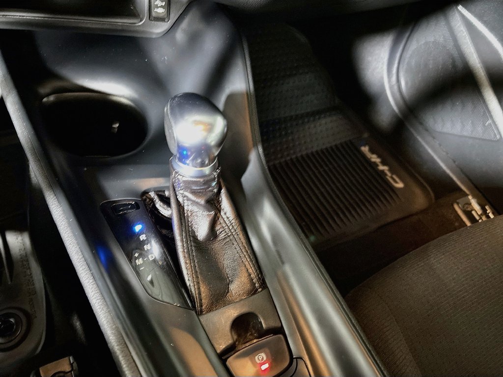 Used 2018 Blue Toyota XLE image 17