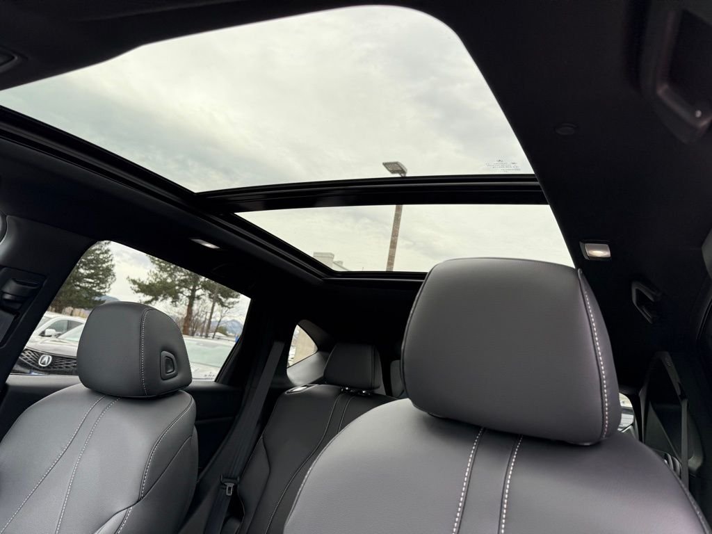 New 2026 Platinum White Pearl Acura Base image 24