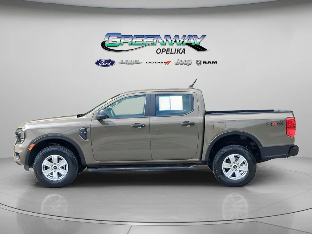 Used 2025 Gray Ford XL image 4