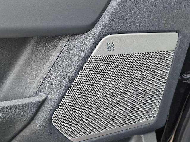 New 2026 Agate Black Metallic Ford XLT image 12