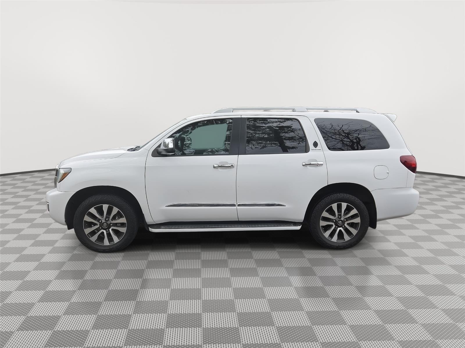 Certified Used 2019 Super White Toyota Limited image 4