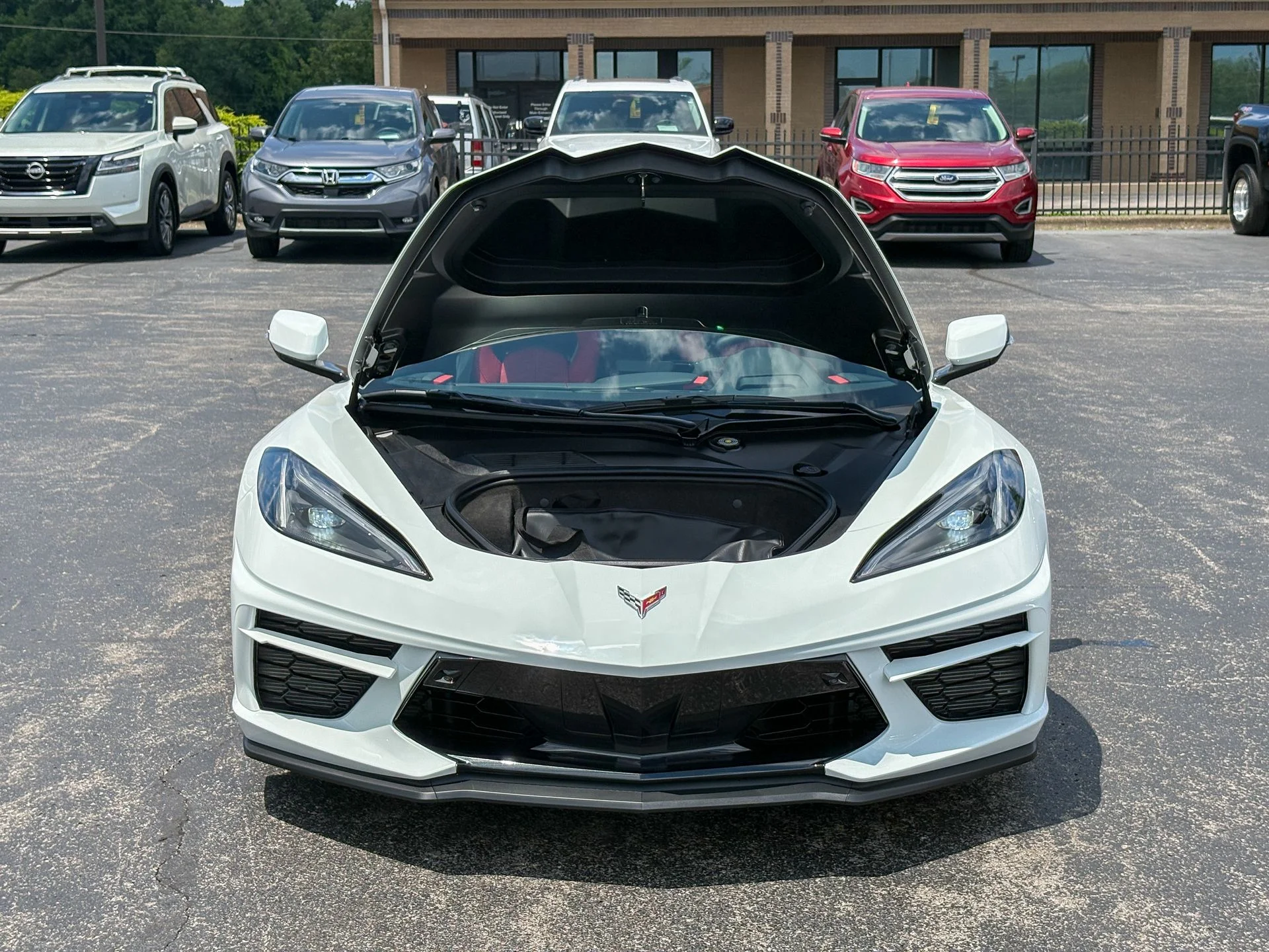 Used 2024 White Chevrolet Stingray image 40