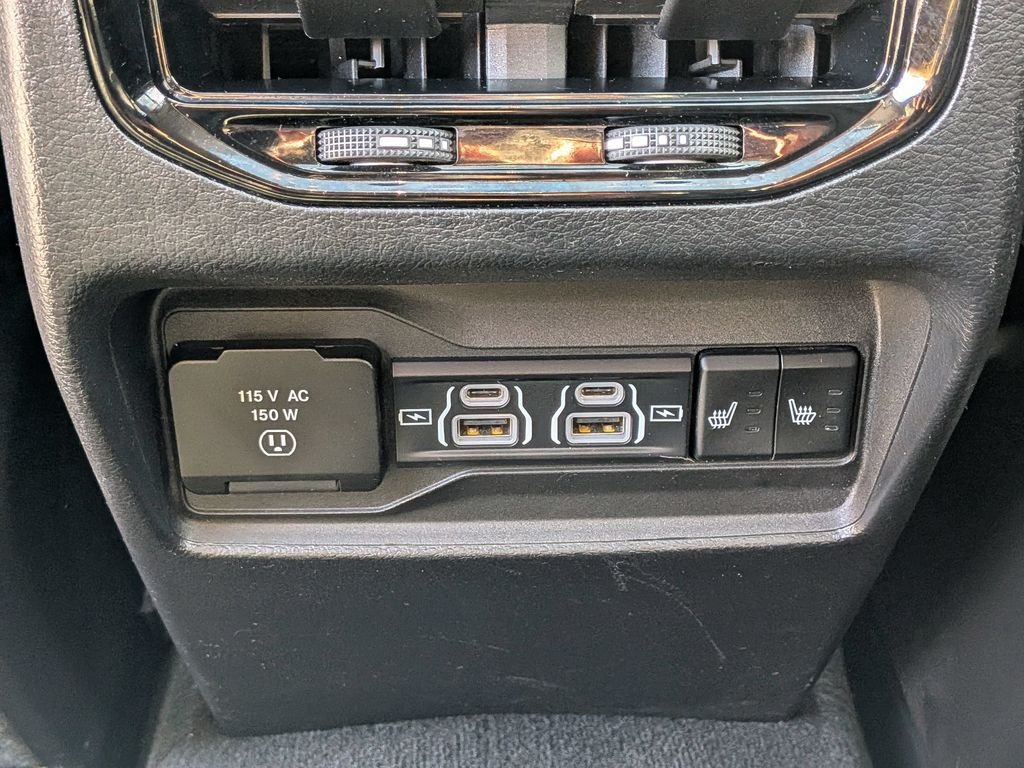 Used 2023 Black Jeep Limited image 27