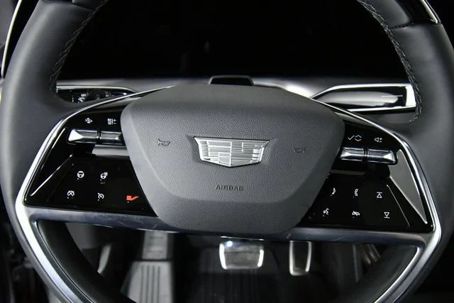 2026 Cadillac VISTIQ Sport - Photo 9