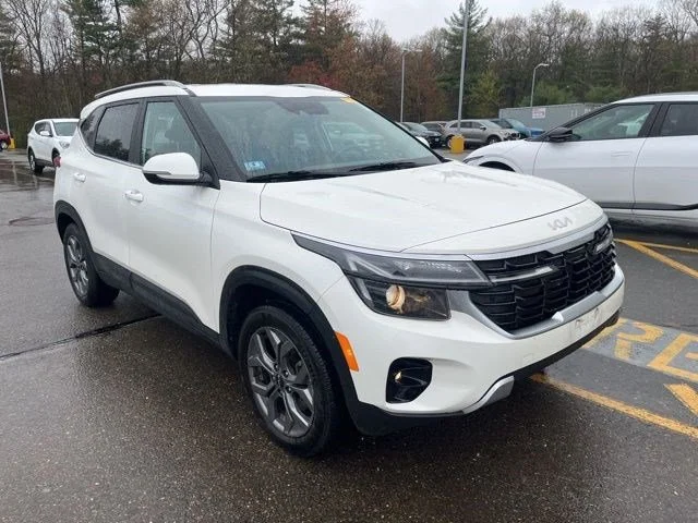 2024 Kia Seltos 2.0 S AWD's photo
