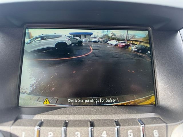 Used 2015 White GMC SLE-1 image 19