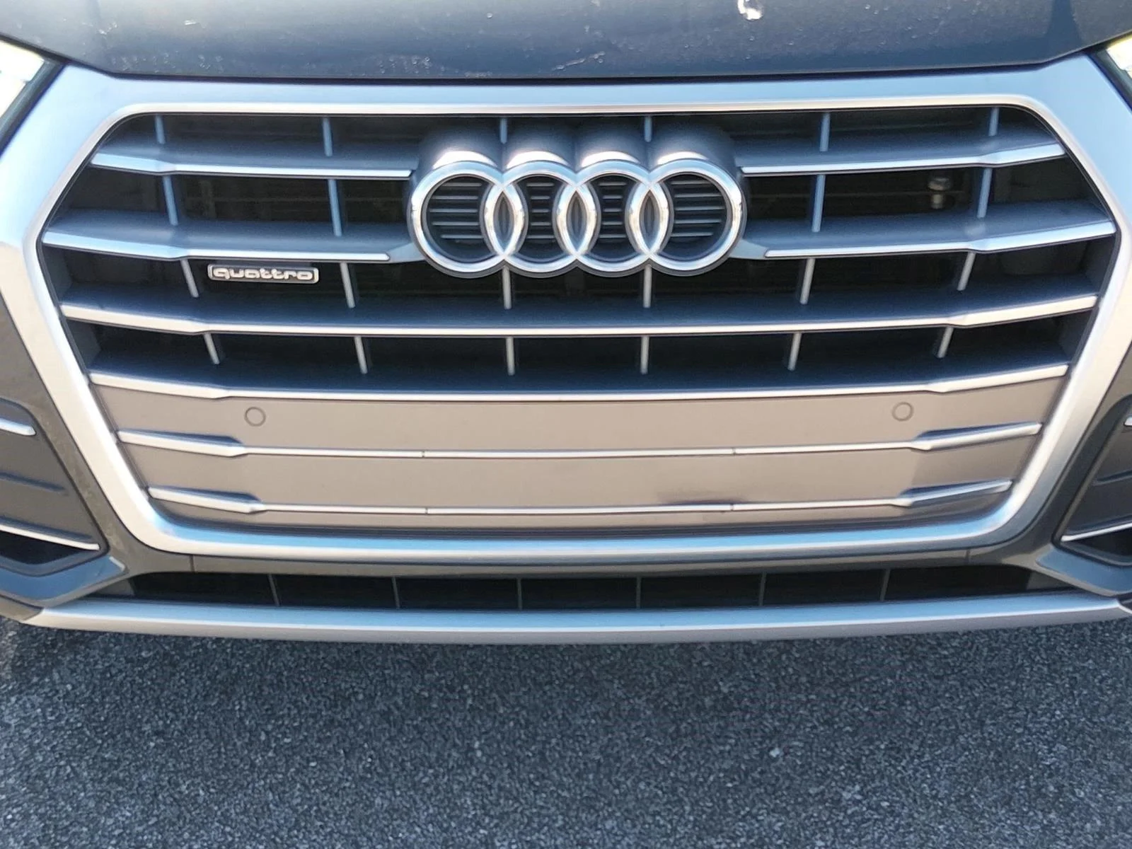 Used 2019 Manhattan Gray Metallic Audi Premium Plus image 9