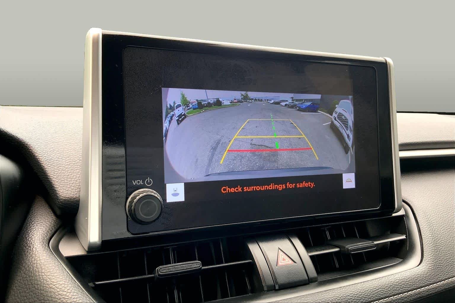 Used 2023 Silver Sky Metallic Toyota XLE image 27