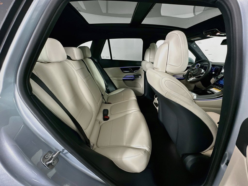 New 2027 Cirrus Silver Metallic Mercedes-Benz GLC 300 image 63
