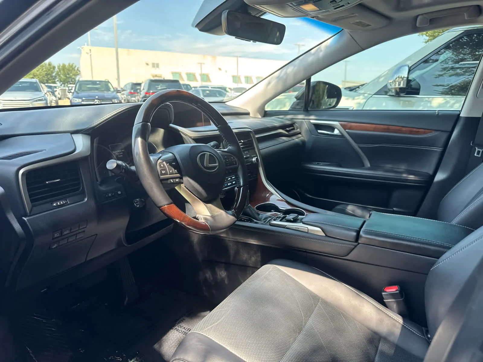 Used 2018 Nebula Gray Pearl Lexus  image 9