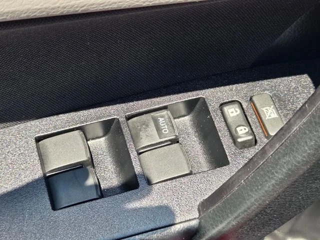 Used 2019 Gray Toyota LE image 27