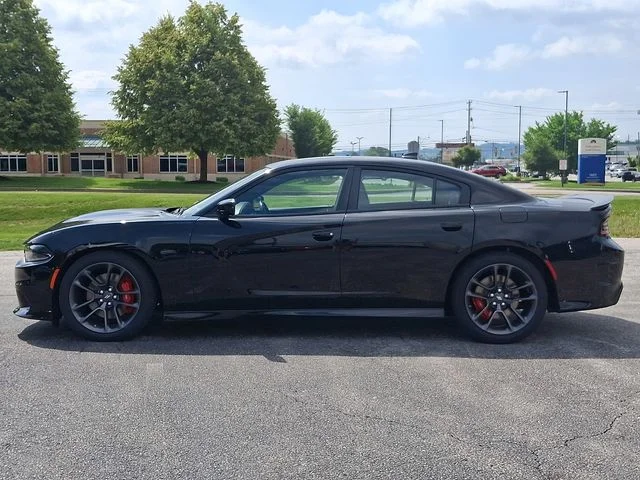 Used 2023 Black Dodge R/T Daytona image 6