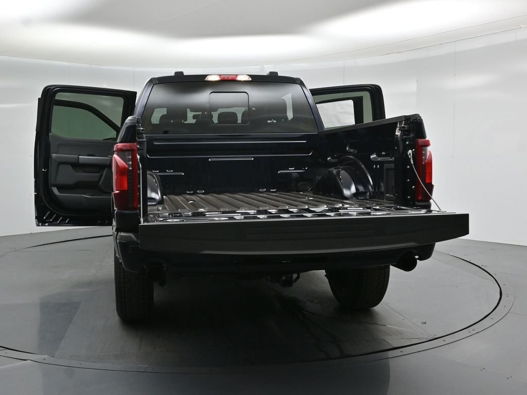 New 2026 Antimatter Blue Metallic Ford XLT image 32