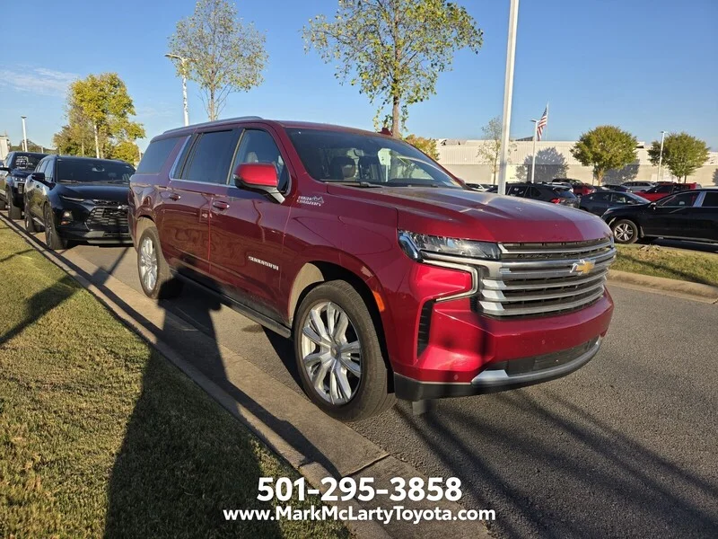 Used 2021 Cherry Red CHEVROLET HIGH COUNTRY image 3