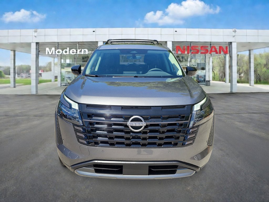 New 2026 Gun Metallic Nissan SL image 8