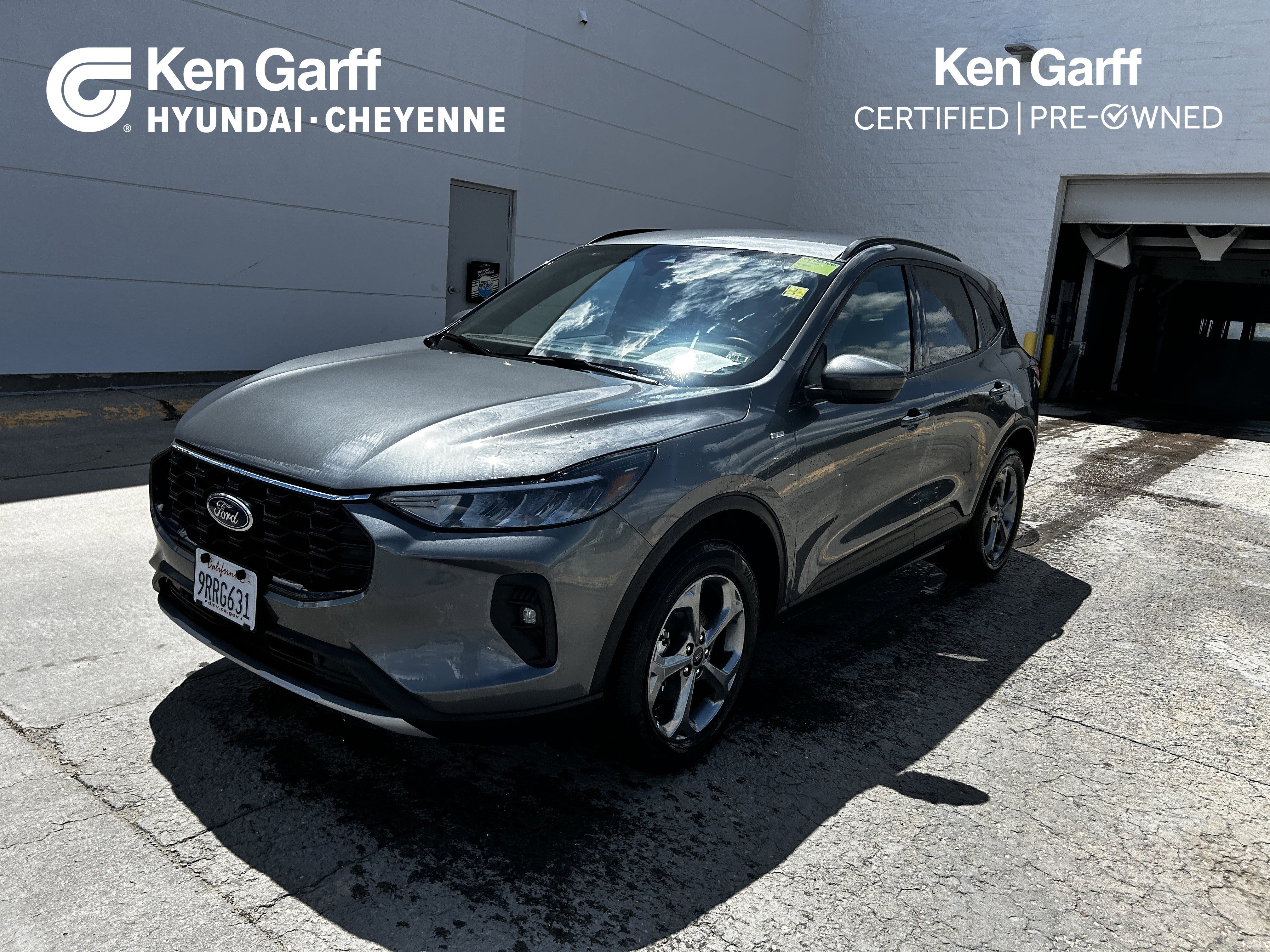 2025 Ford Escape ST-Line Select AWD 2.0L's photo