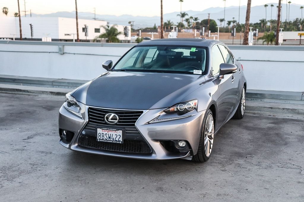 Used 2016 Gray Pearl Lexus 200t image 4