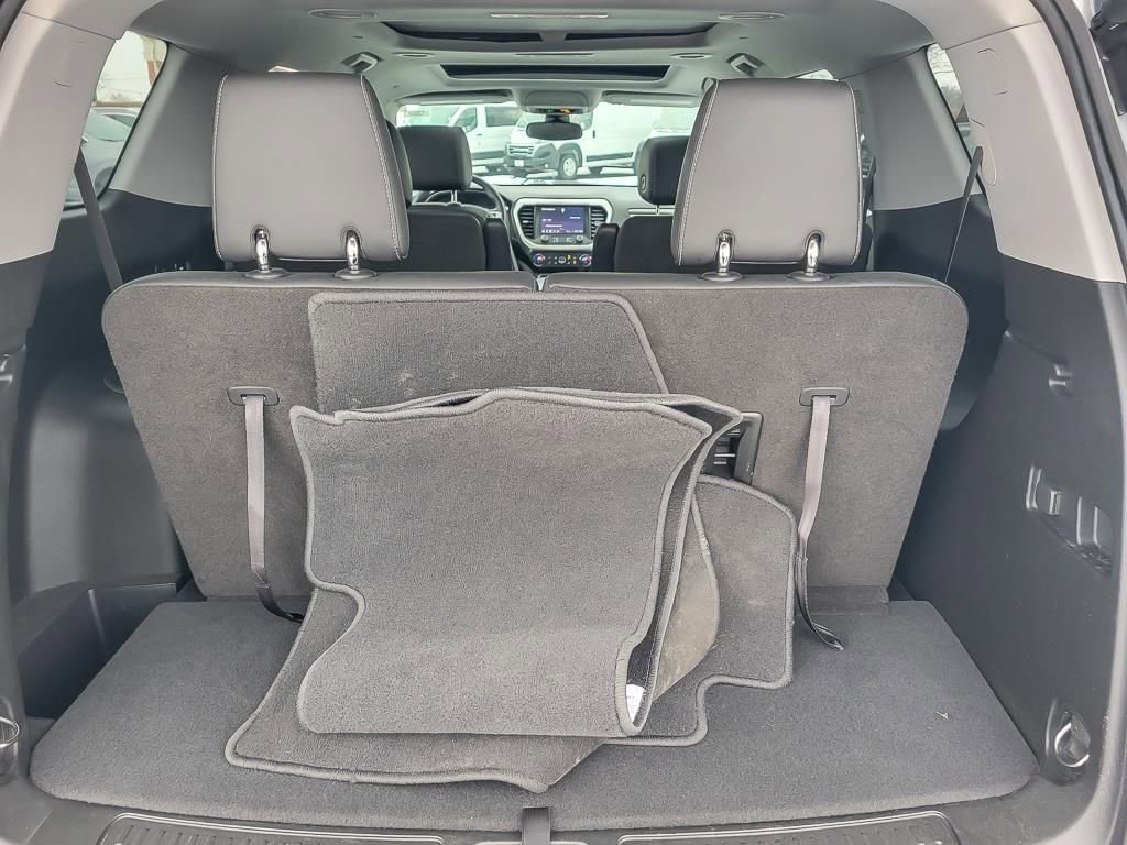 2023 GMC ACADIA - Image 20