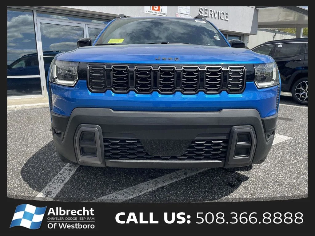 New 2026 Hydro Blue Pearl-Coat Exterior Paint Jeep Laredo image 8