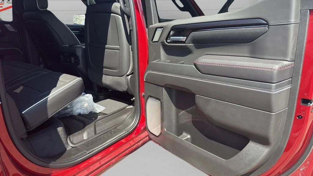 2026 GMC Sierra 1500 AT4X - Photo 13