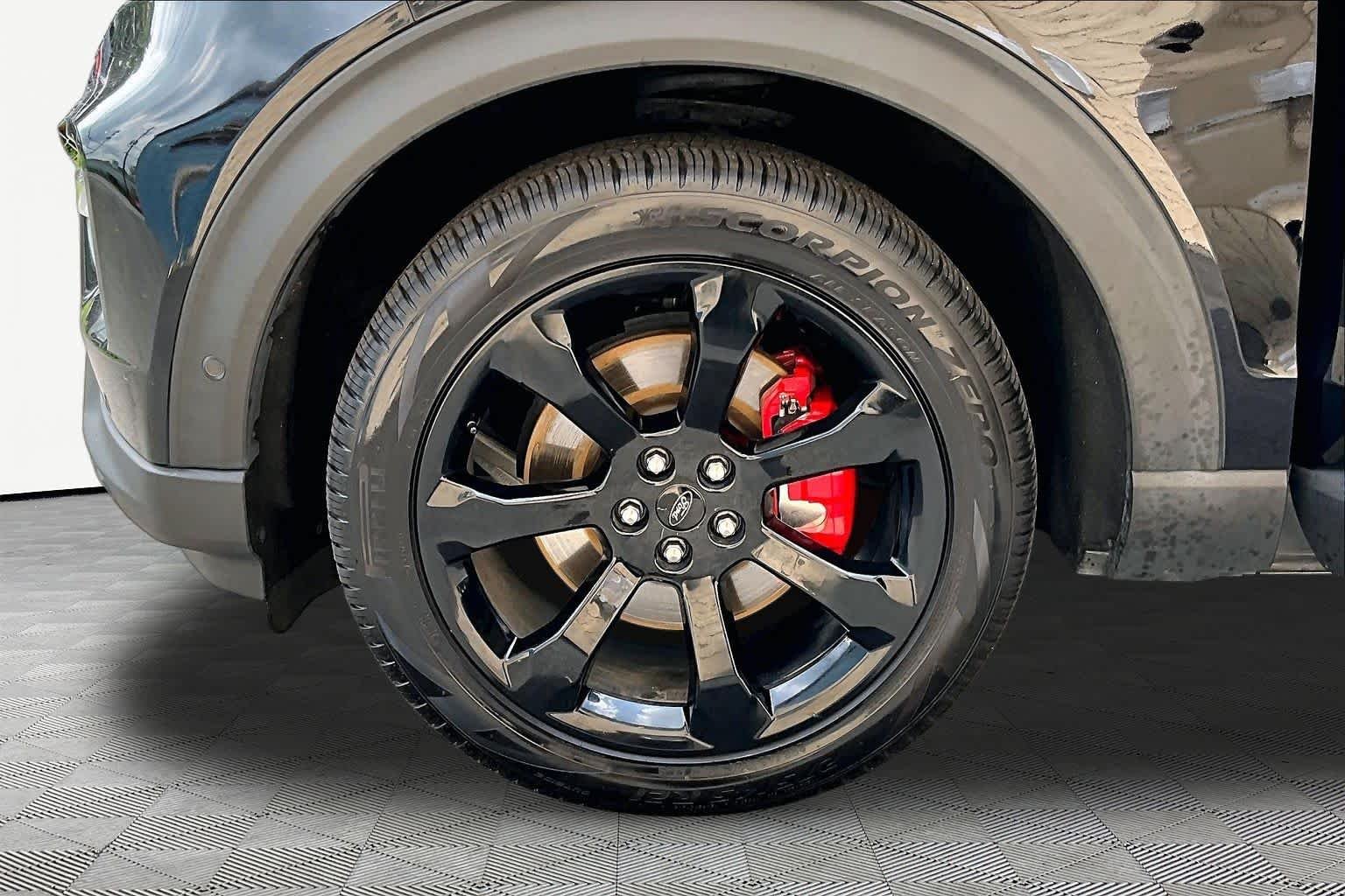 Used 2020 Agate Black Metallic Ford ST image 20