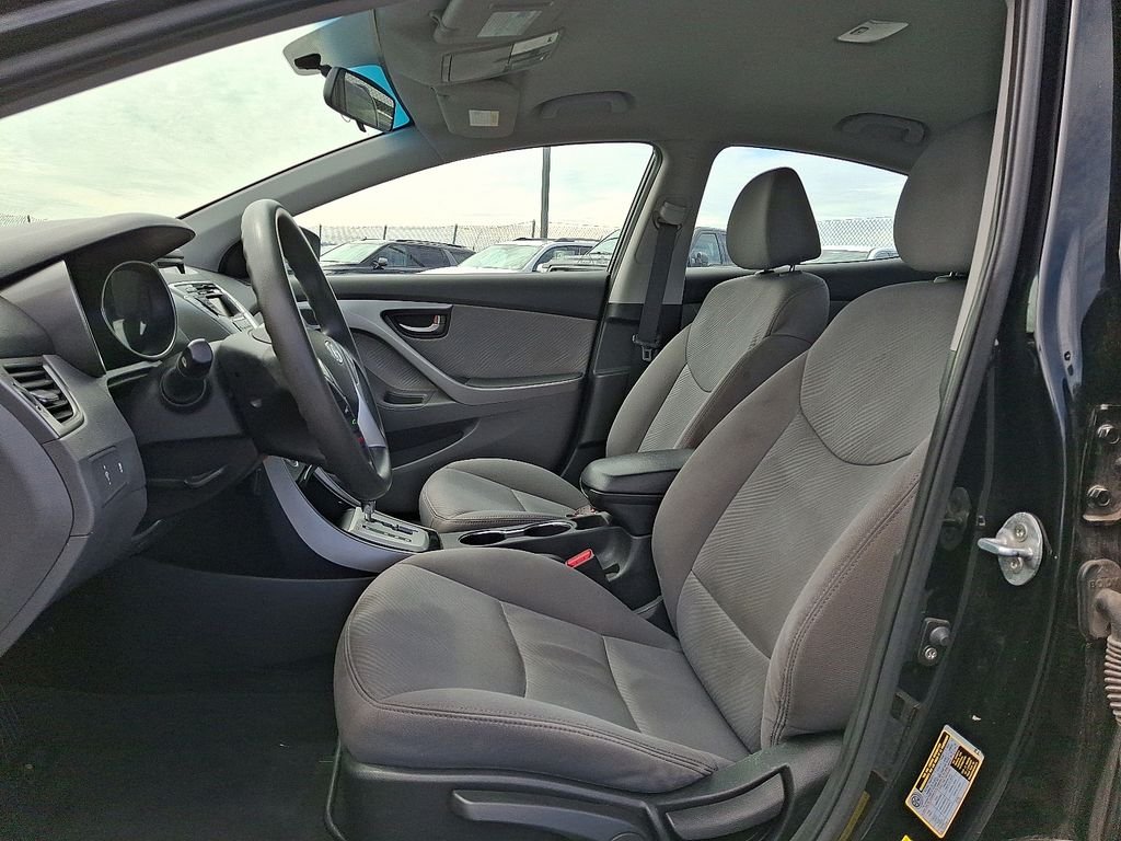 Used 2011 Black Hyundai GLS image 17