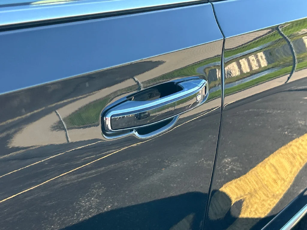 2027 GMC Yukon Elevation - Photo 16