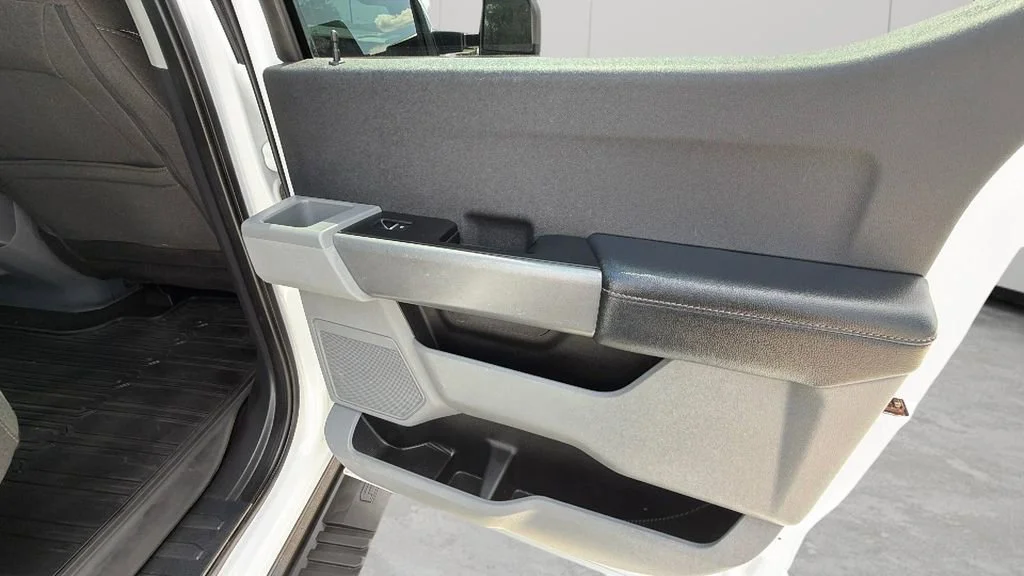 Used 2024 White Ford XLT image 33