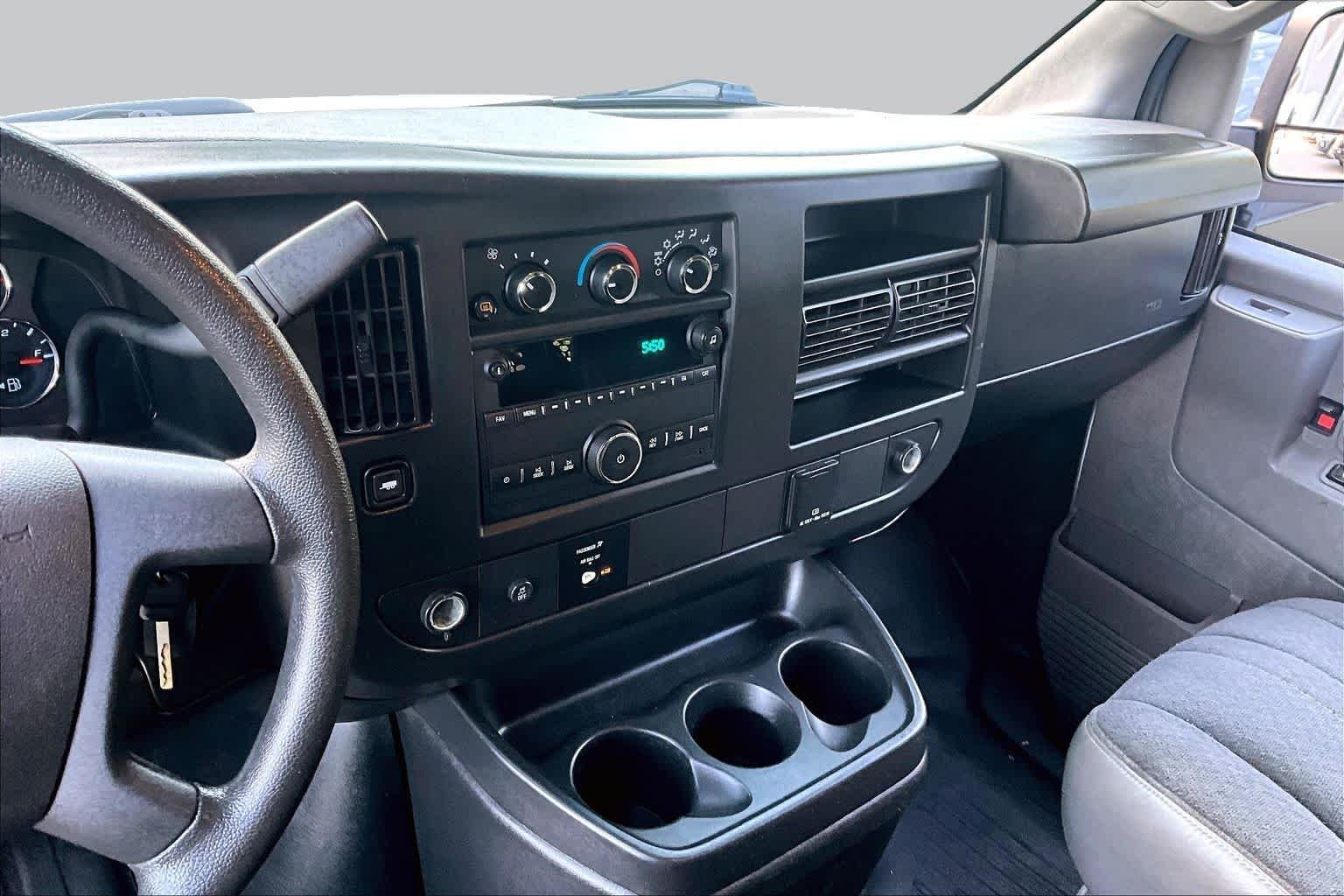 Pre-Owned 2022 GMC Savana Cargo Van