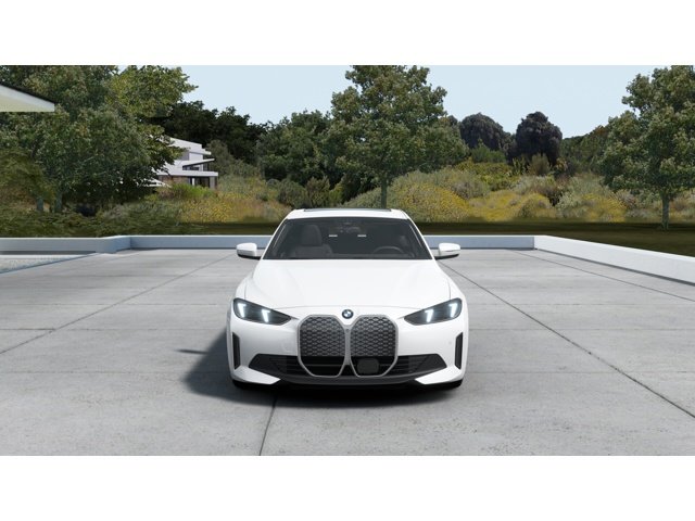 New 2026 Mineral White Metallic BMW i4 image 3