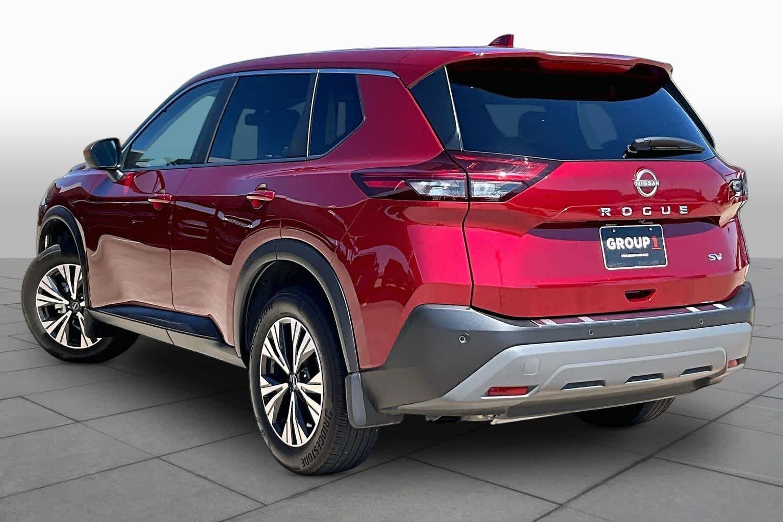 Certified Used 2023 Scarlet Ember Tintcoat Nissan SV image 11