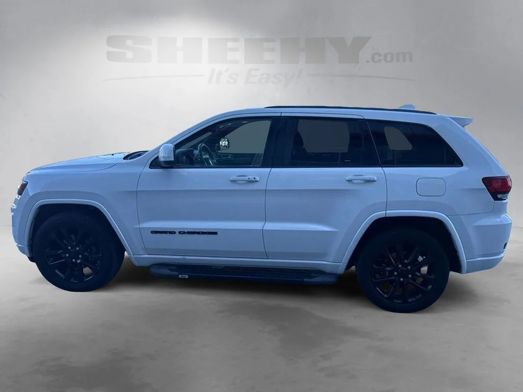 Used 2020 White Jeep Altitude image 15