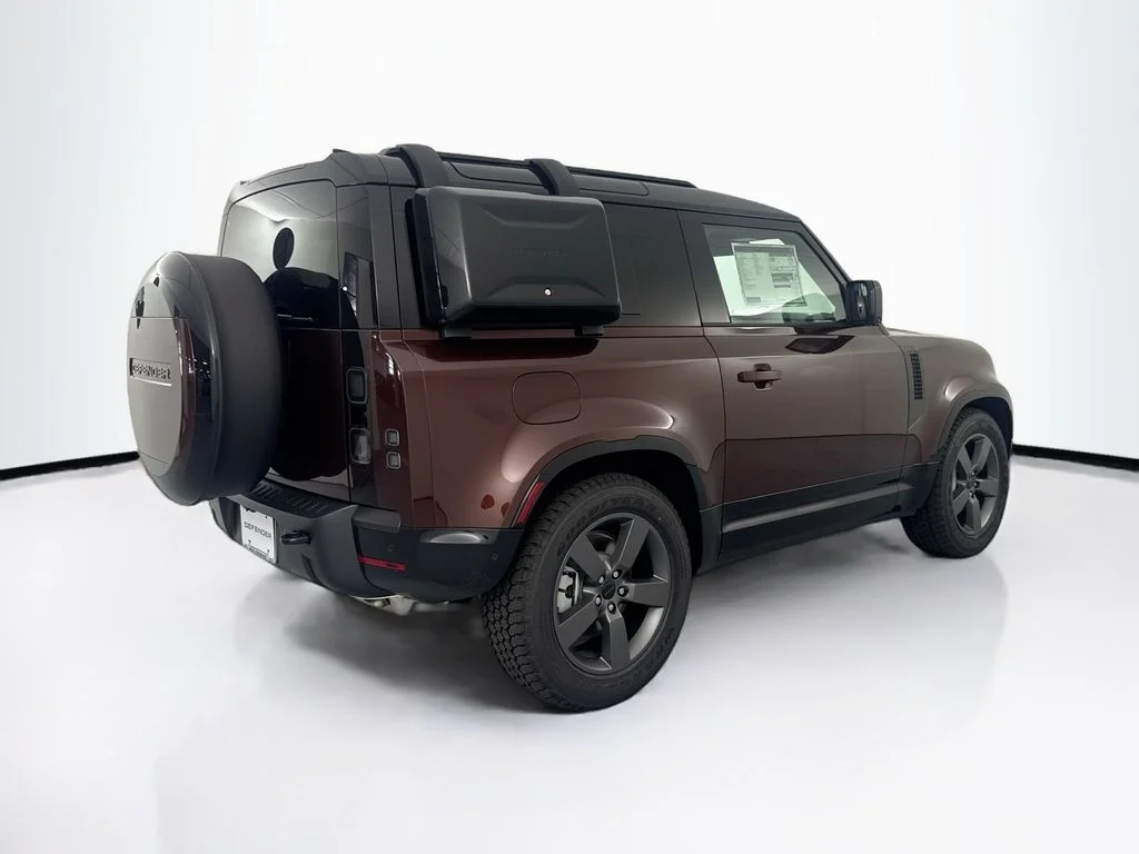 New 2026 Sedona Red Land Rover X-Dynamic SE image 5