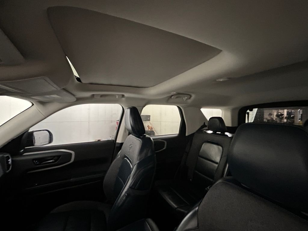 Used 2023  Ford Outer Banks image 25