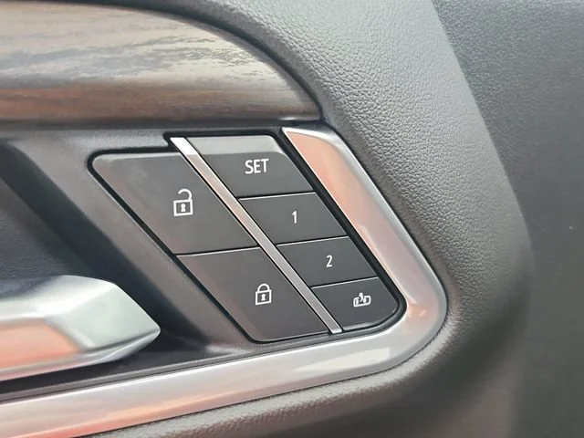 2026 GMC Sierra 1500 SLT - Photo 21