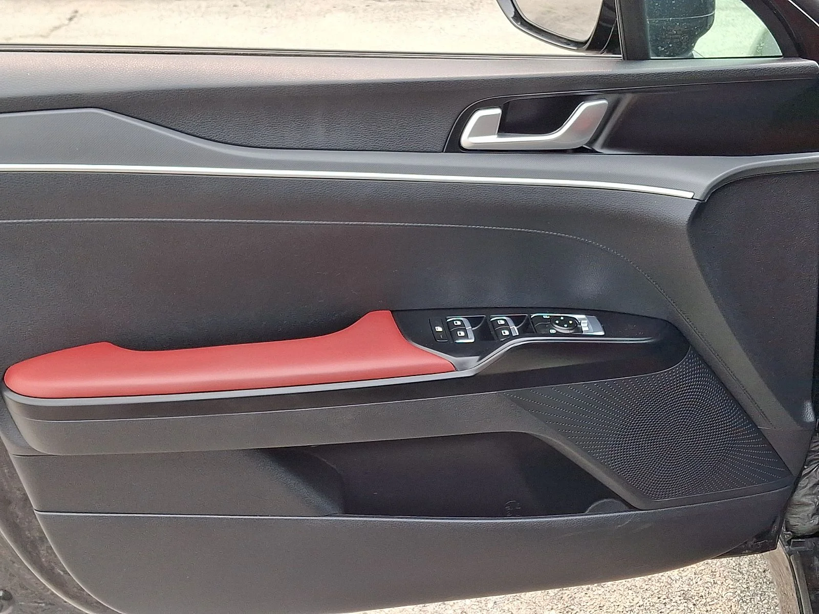 Certified Used 2023 Black Kia GT-Line image 11