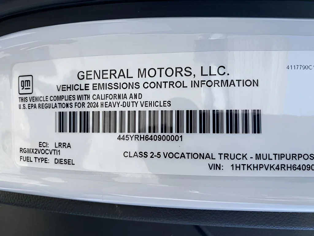 Used 2024 White Chevrolet Utility Body 12 Foot STHAL image 58
