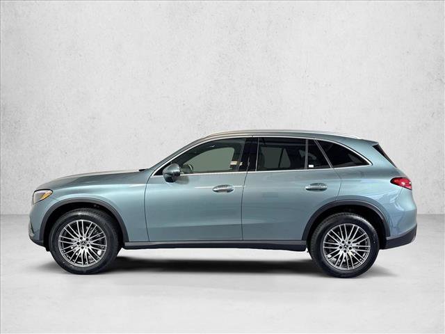 New 2026 Verde Silver Metallic Mercedes-Benz GLC 300 image 38