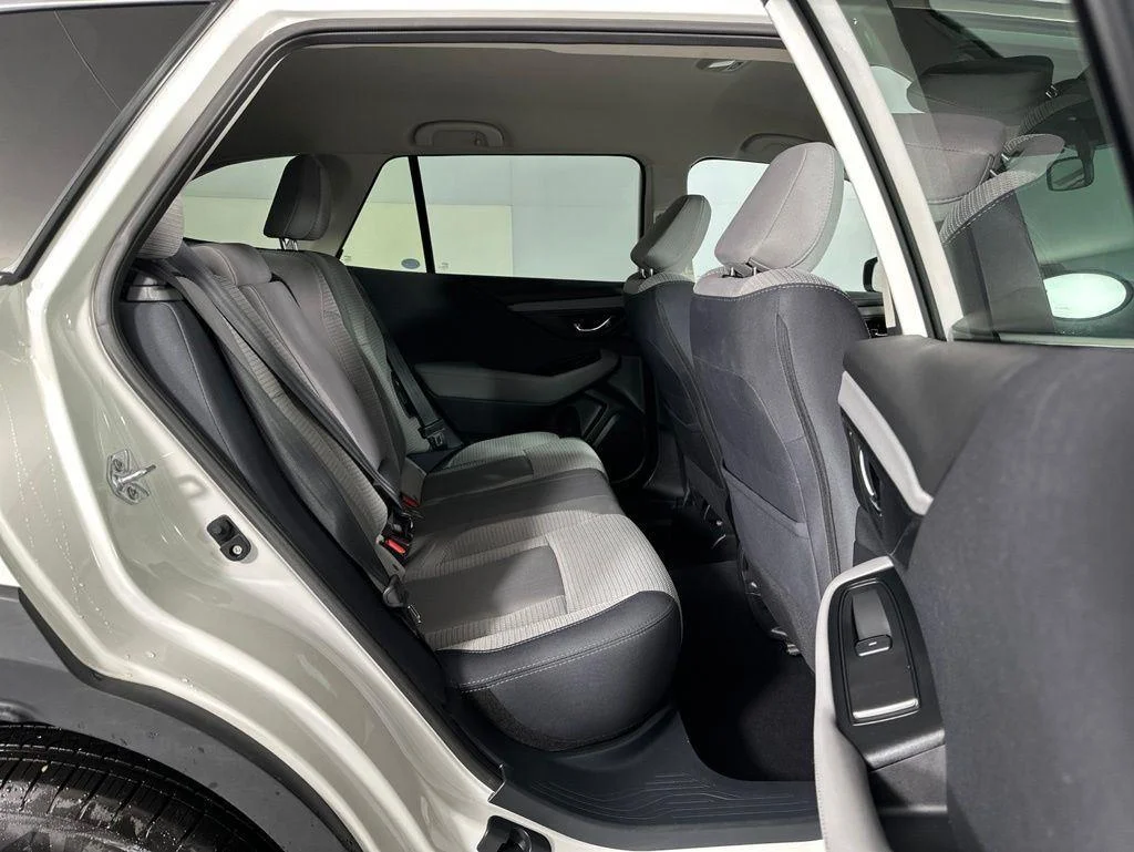 Used 2025 Crystal White Pearl Subaru Premium image 29
