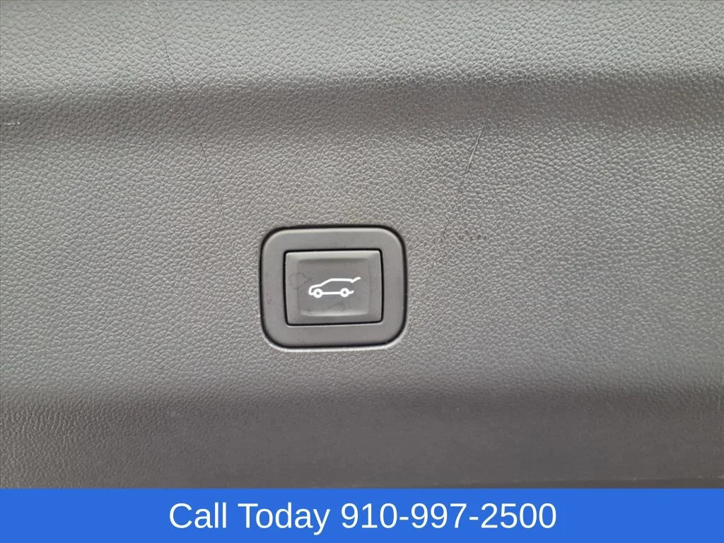Used 2026 Volcanic Red Tintcoat GMC Denali image 22