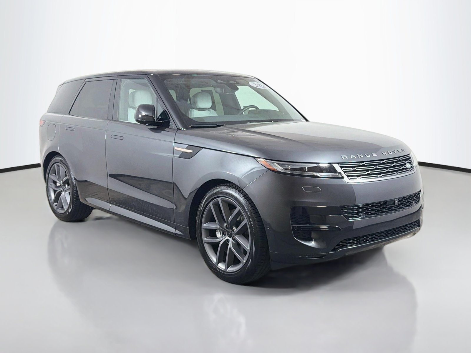 Used 2026 Carpathian Grey Prem Met Land Rover SE image 7