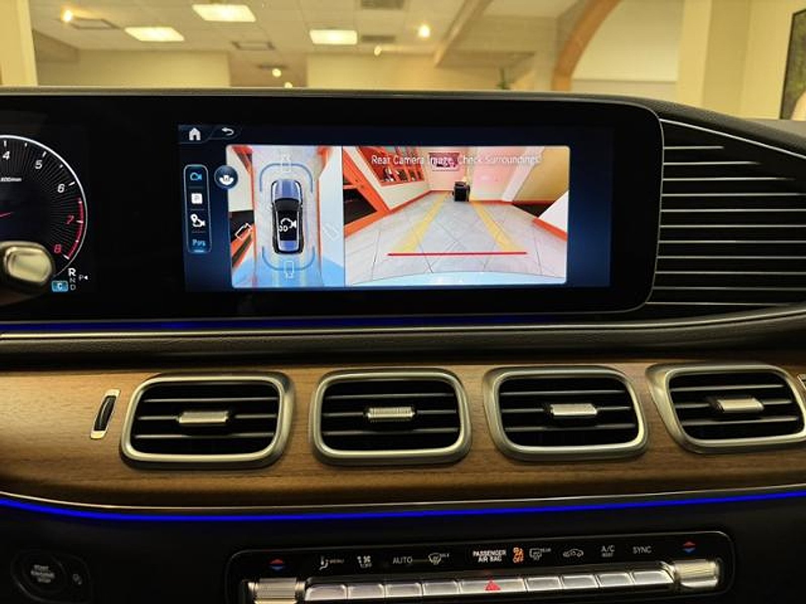 Certified Used 2026 Cirrus Silver Metallic Mercedes-Benz  image 16