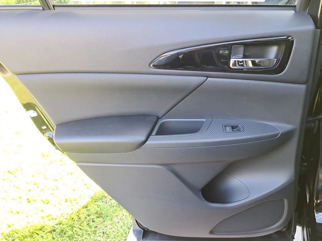 2026 Mitsubishi Eclipse Cross SEL - Photo 13